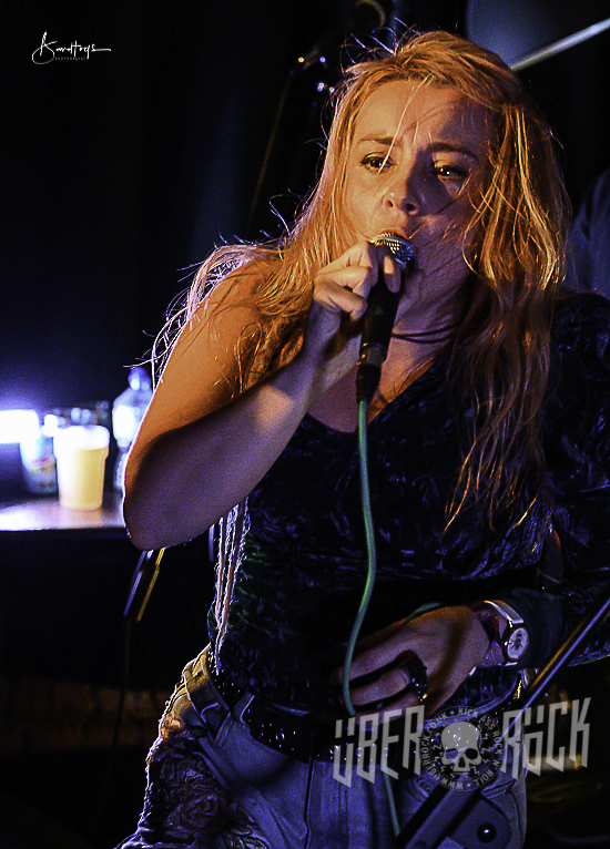 Calling Apollo at Tiny Rebel, Cardiff, 9 August 2019