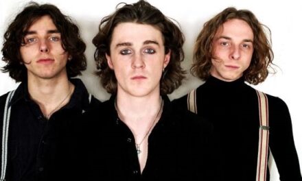 The BIG Über Rock Interview – Naked Six