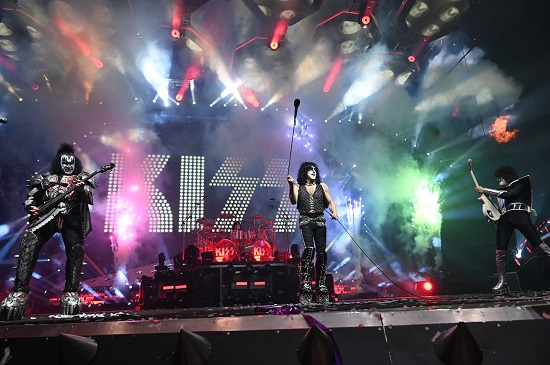 KISS live