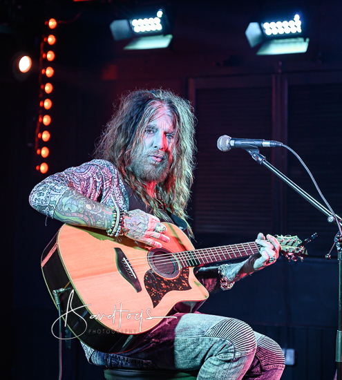 John Corabi @ The Patriot, Crumlin, 19 November 2022