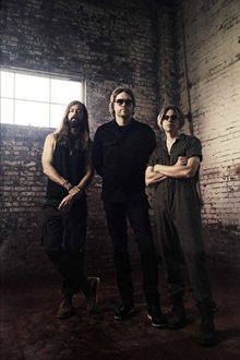 THE ÜBER ROCK SINGLES CLUB DAILY PICK – A THOUSAND HORSES