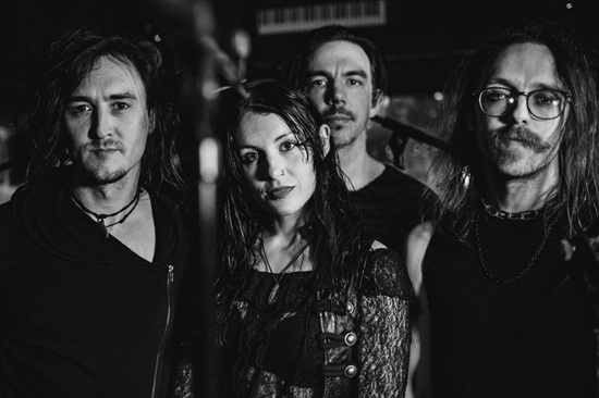 THE ÜBER RÖCK SINGLES CLUB DAILY PICK – PREYRS