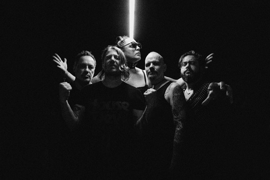 THE ÜBER RÖCK SINGLES CLUB DAILY PICK – BLACK CROSS HOTEL
