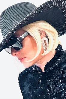 The Über Röck Singles Clüb Videö Of The Week – Riiver Brukes