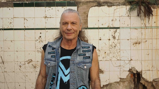 The Über Röck Singles Clüb Videö Of The Week – Bruce Dickinson