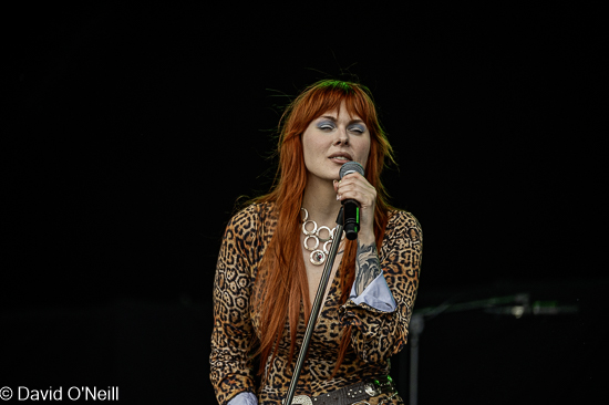 Bobbie Dazzle @ Steelhouse Festival 25 July 2026. Photograph copyright Uber Rock.